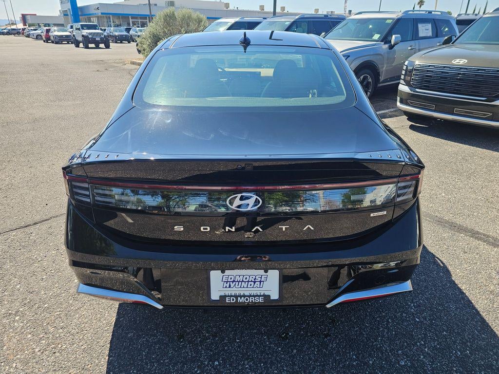 2026 Hyundai SONATA Hybrid Limited