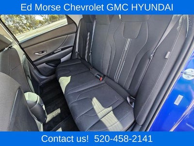 2024 Hyundai ELANTRA SEL IVT