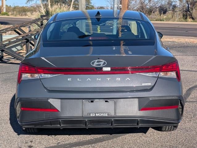 2025 Hyundai ELANTRA Hybrid Blue DCT