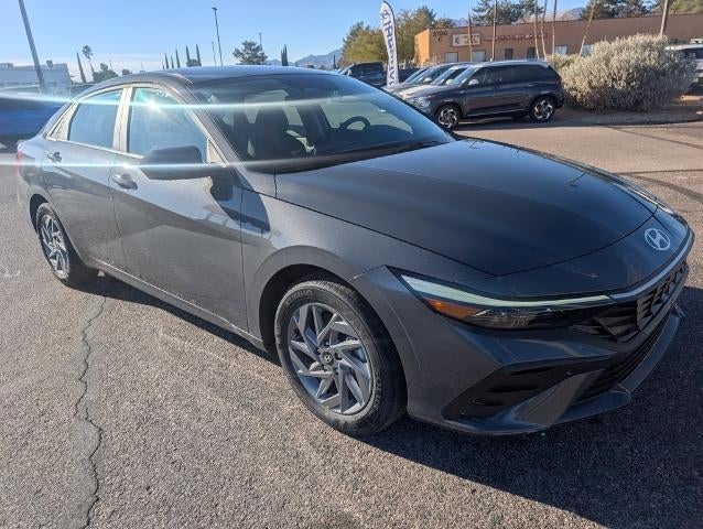 2025 Hyundai ELANTRA Hybrid Blue DCT