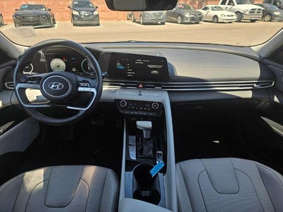 2021 Hyundai ELANTRA Limited IVT *Ltd Avail*