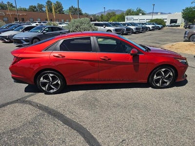 2021 Hyundai ELANTRA Limited IVT *Ltd Avail*