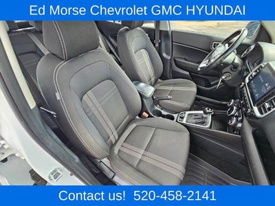 2023 Hyundai VENUE SEL IVT