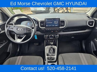 2023 Hyundai VENUE SEL IVT