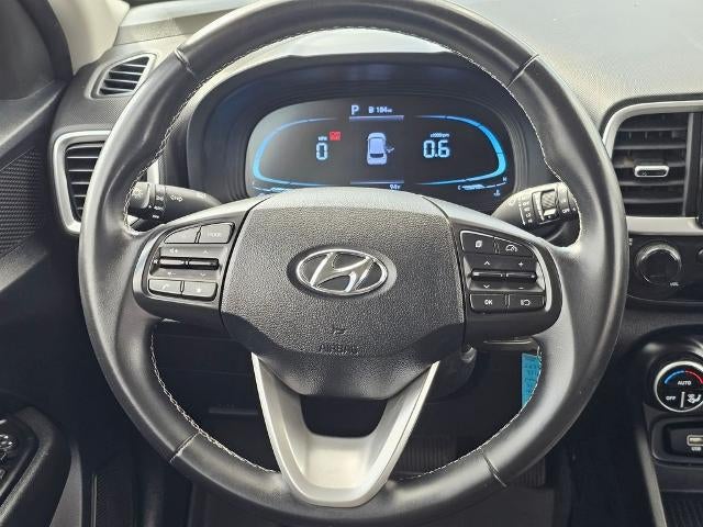 2023 Hyundai VENUE SEL IVT