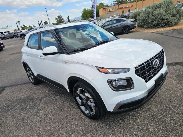 2023 Hyundai VENUE SEL IVT