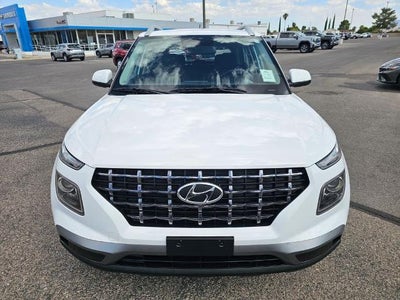 2023 Hyundai VENUE SEL IVT