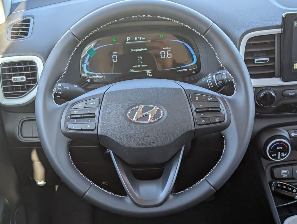 2026 Hyundai VENUE SEL w/Two-Tone Roof