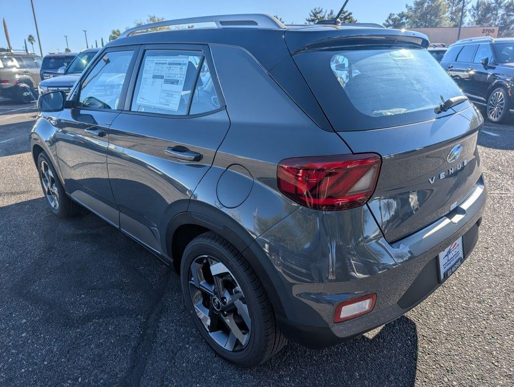 2026 Hyundai VENUE SEL w/Two-Tone Roof