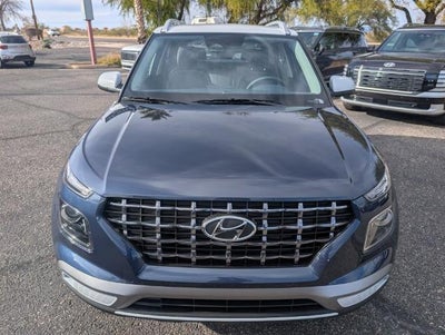 2026 Hyundai VENUE SEL w/Two-Tone Roof