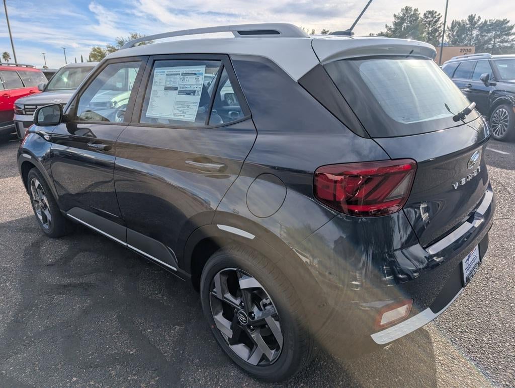 2026 Hyundai VENUE SEL w/Two-Tone Roof