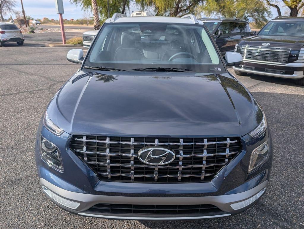 2026 Hyundai VENUE SEL w/Two-Tone Roof