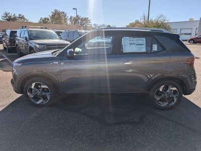 2026 Hyundai VENUE SEL w/Two-Tone Roof