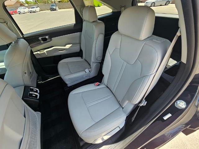 2022 Kia Sorento Hybrid S FWD