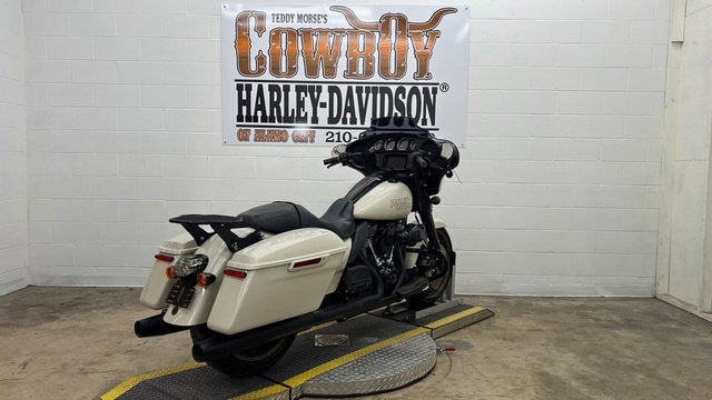 2023 Harley-Davidson FLHXST - Street Glide ST Base