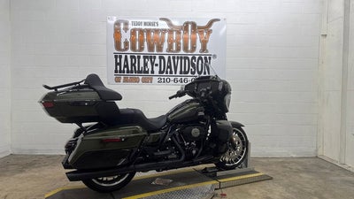 2026 Harley-Davidson FLHXL - Street Glide Limited Base