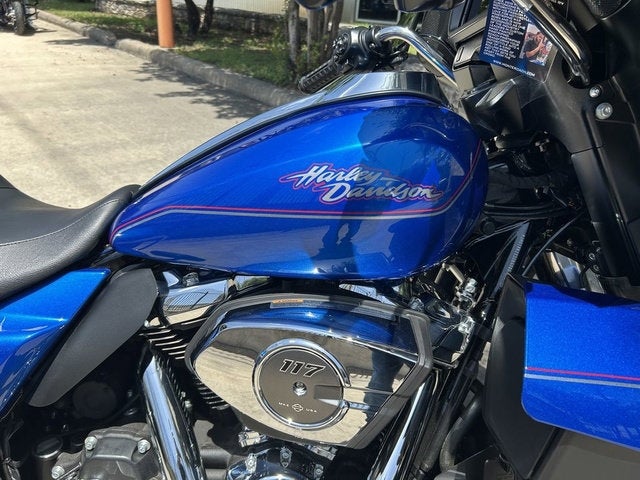 2025 Harley-Davidson FLHXU - Street Glide Ultra Base