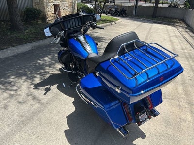 2025 Harley-Davidson FLHXU - Street Glide Ultra Base