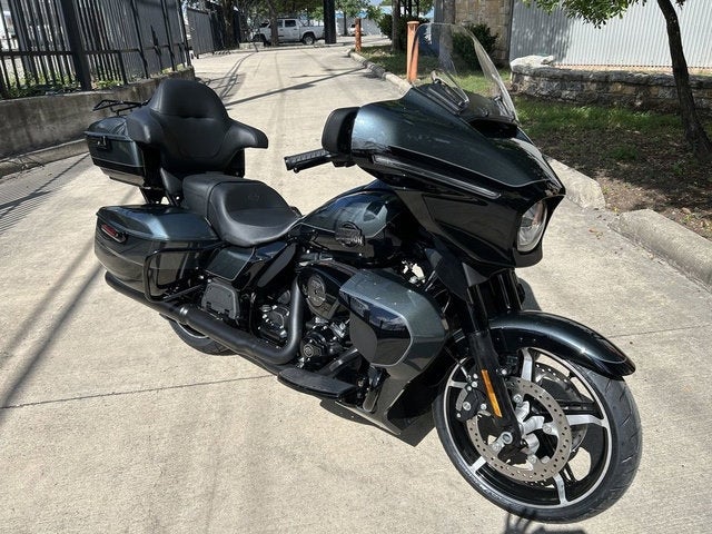 2025 Harley-Davidson FLHXU - Street Glide Ultra Base