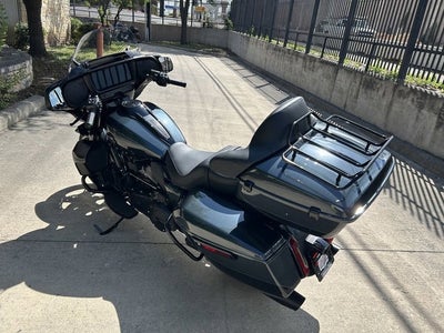 2025 Harley-Davidson FLHXU - Street Glide Ultra Base