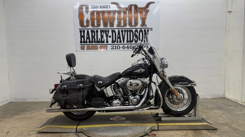 2013 Harley-Davidson FLSTC - Heritage Softail Classic Base