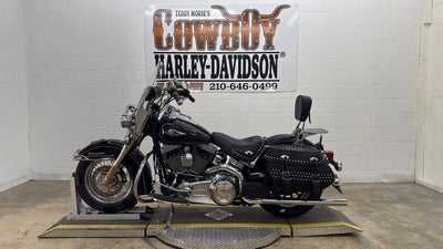 2013 Harley-Davidson FLSTC - Heritage Softail Classic Base