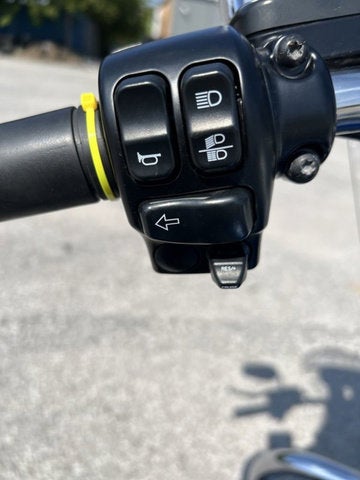 2018 Harley-Davidson FLHR - Road King Base