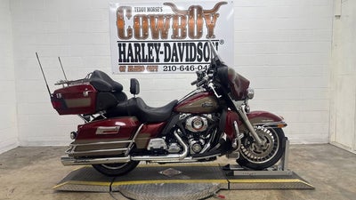 2009 Harley-Davidson FLHTCU - Ultra Classic Electra Glide Base