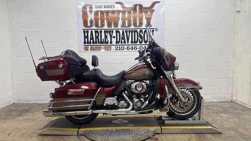2009 Harley-Davidson FLHTCU - Ultra Classic Electra Glide Base