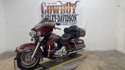 2009 Harley-Davidson FLHTCU - Ultra Classic Electra Glide Base