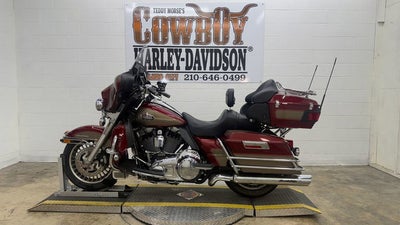 2009 Harley-Davidson FLHTCU - Ultra Classic Electra Glide Base