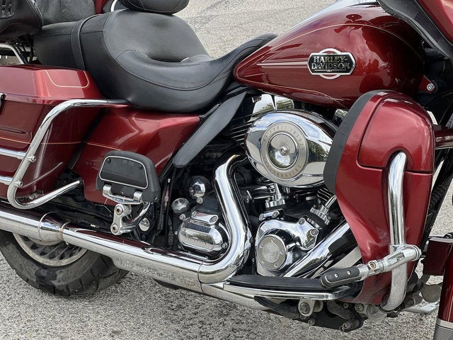 2009 Harley-Davidson FLHTCU - Ultra Classic Electra Glide Base