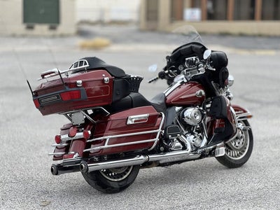 2009 Harley-Davidson FLHTCU - Ultra Classic Electra Glide Base