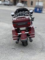 2009 Harley-Davidson FLHTCU - Ultra Classic Electra Glide Base