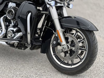 2014 Harley-Davidson Touring FLHTCU - Electra Glide Ultra Classic