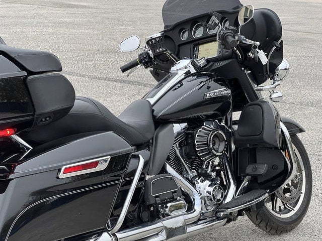 2014 Harley-Davidson Touring FLHTCU - Electra Glide Ultra Classic