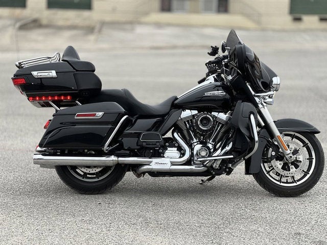 2014 Harley-Davidson Touring FLHTCU - Electra Glide Ultra Classic