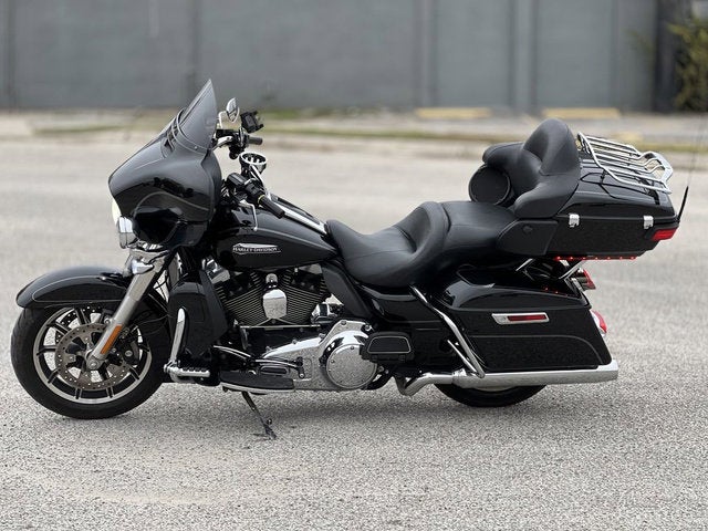2014 Harley-Davidson Touring FLHTCU - Electra Glide Ultra Classic