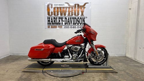 2026 Harley-Davidson FLHX - Street Glide Base
