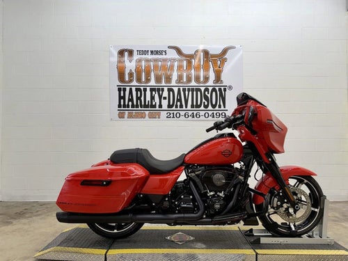 2026 Harley-Davidson FLHX - Street Glide Base