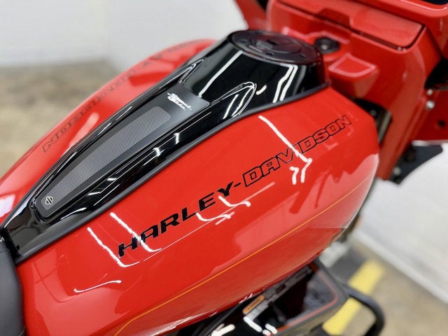 2026 Harley-Davidson FLHX - Street Glide Base