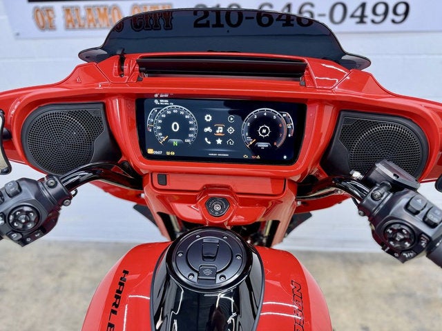 2026 Harley-Davidson FLHX - Street Glide Base
