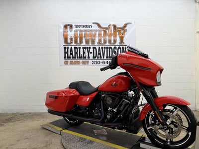 2026 Harley-Davidson FLHX - Street Glide Base