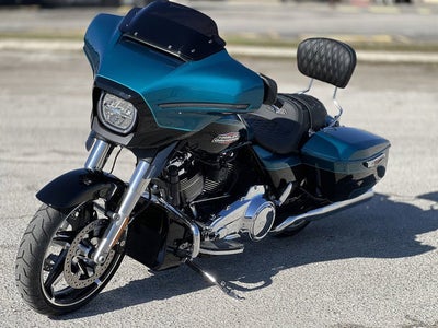 2026 Harley-Davidson Street Glide FLHX