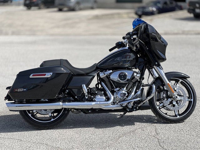 2026 Harley-Davidson FLHX - Street Glide Base