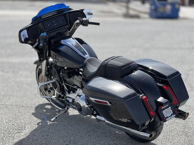 2026 Harley-Davidson FLHX - Street Glide Base