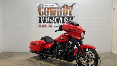 2026 Harley-Davidson Street Glide FLHX