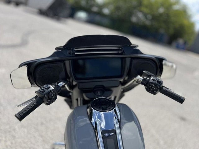 2024 Harley-Davidson FLHX - Street Glide Base