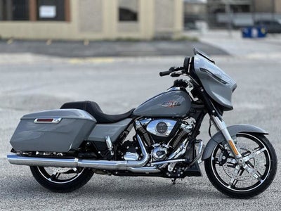 2024 Harley-Davidson FLHX - Street Glide Base