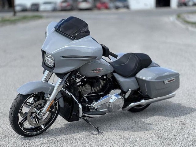 2024 Harley-Davidson FLHX - Street Glide Base